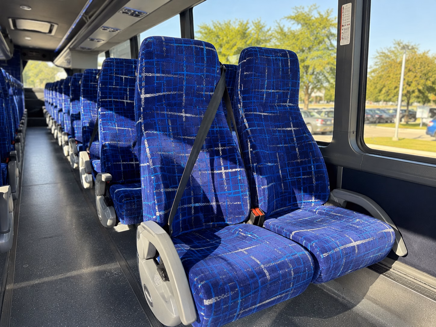 airport transfers between den loveland and estes park