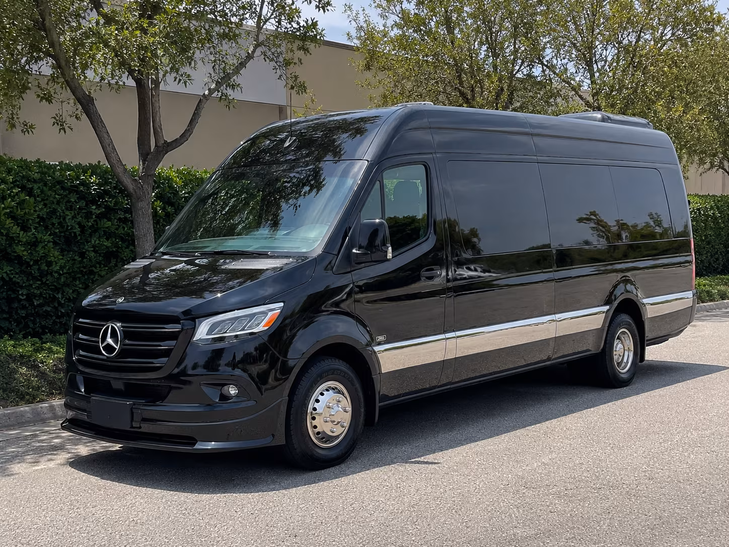 Fort Collins Wine Tour & Brewery Transportation